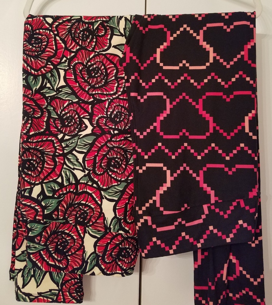 ❌ SOLD ❌ LuLaRoe TC Leggings